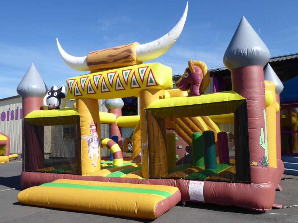 activity-western-obstacles-animations-location-gonflables-jmprestation