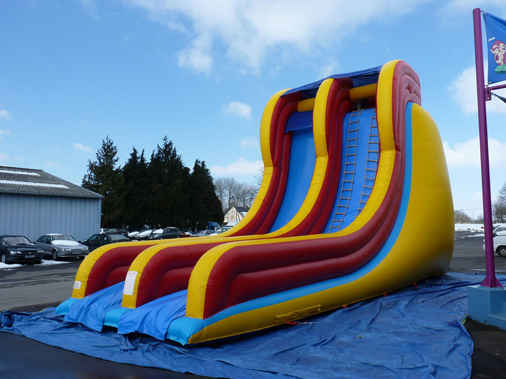 Toboggans gonflables ⎸ JM Prestations Matériels de loisirs
